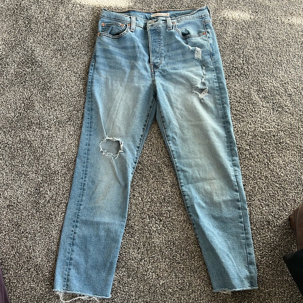 Levi’s Wedgie Straight
